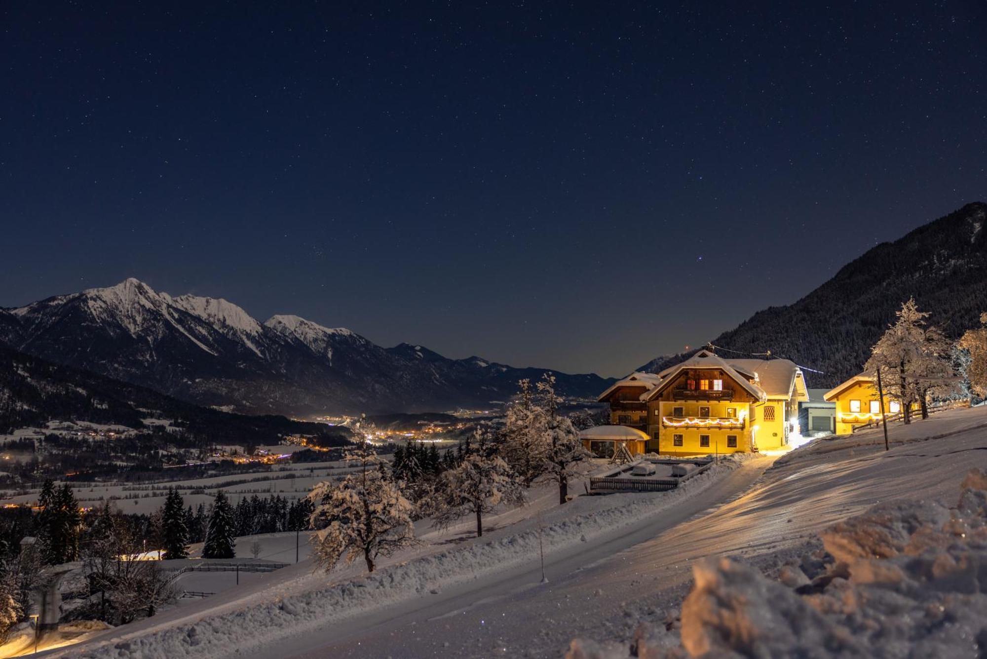 Haus Martin Apartment Schlanitzen ภายนอก รูปภาพ