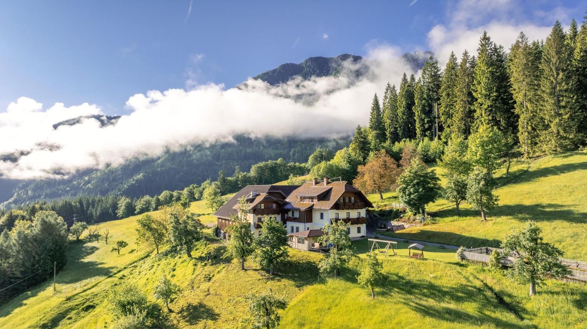 Haus Martin Apartment Schlanitzen ภายนอก รูปภาพ