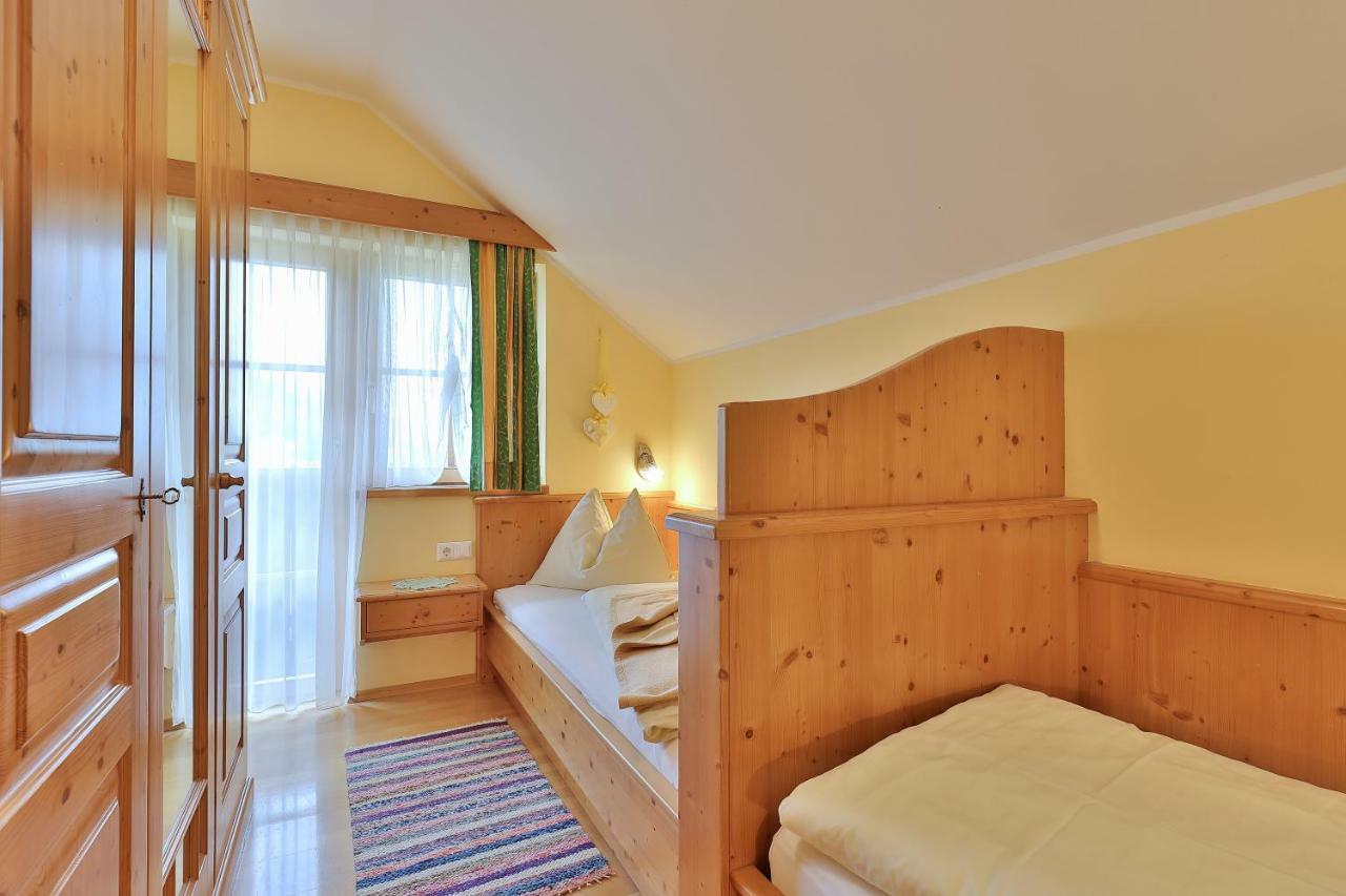 Haus Martin Apartment Schlanitzen ภายนอก รูปภาพ