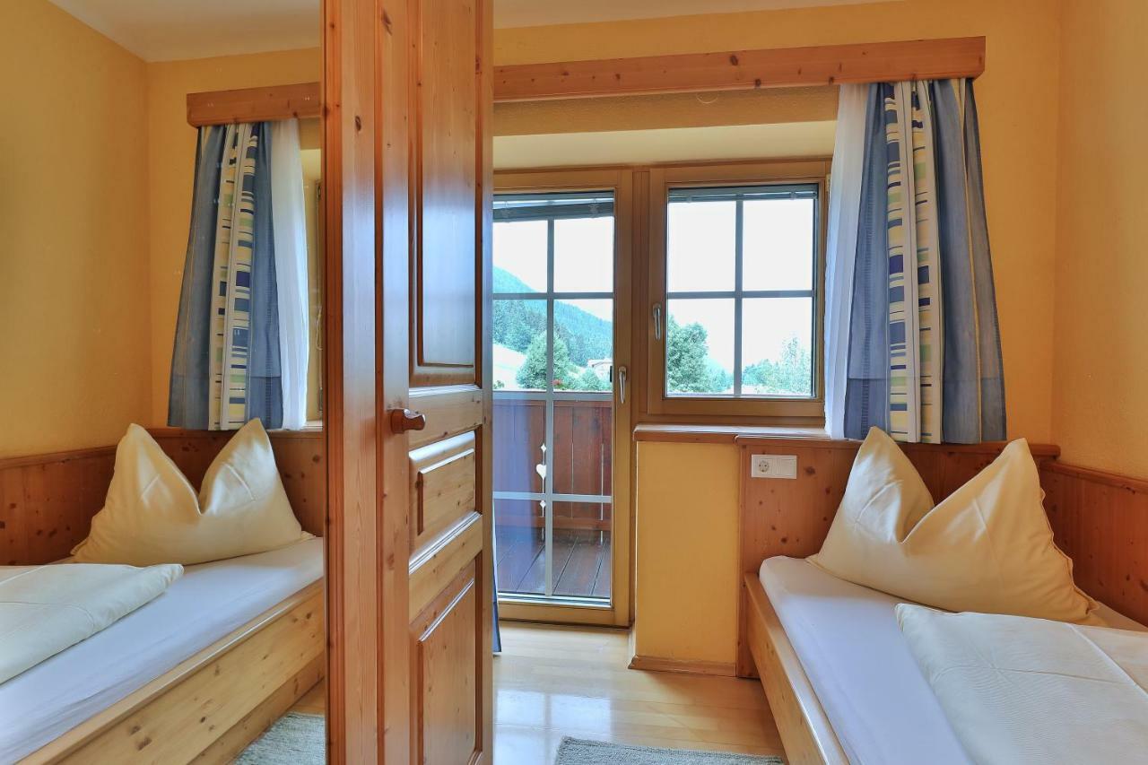 Haus Martin Apartment Schlanitzen ภายนอก รูปภาพ